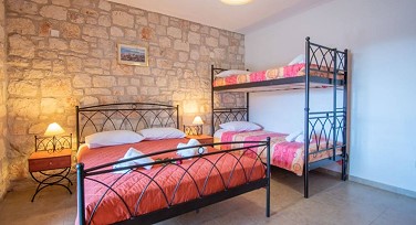 MELTEMI APARTMENT for 6